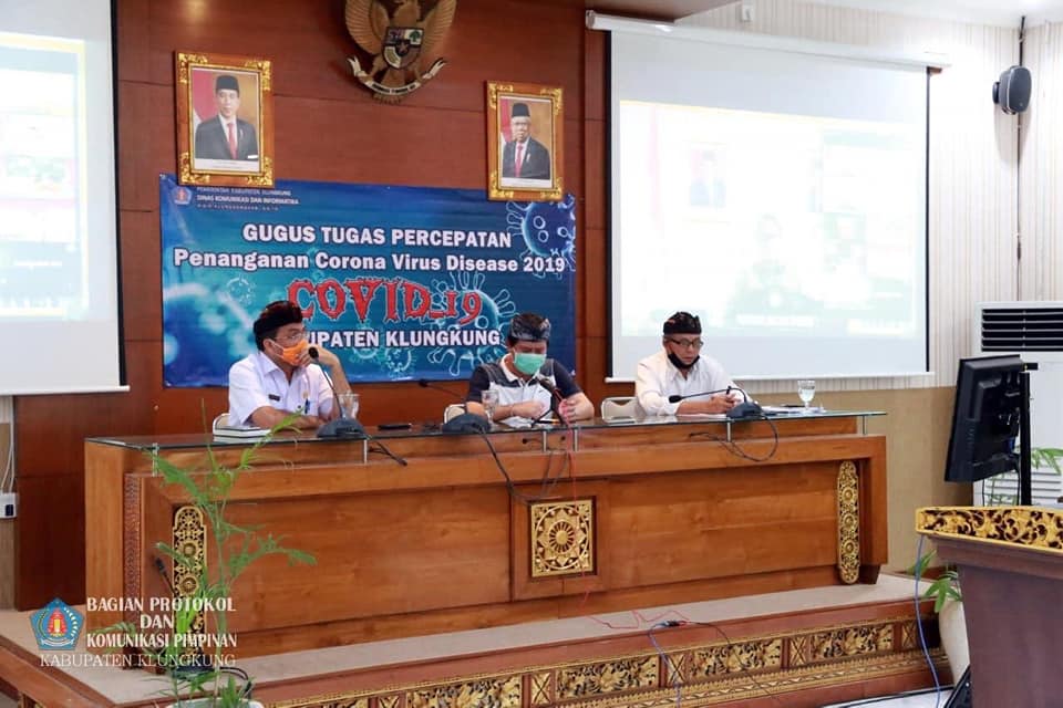 Bupati_Suwirta_Ikuti_Teleconference_Kemendagri_Terkait_Penanganan_dan_Dampak_Corona.jpg