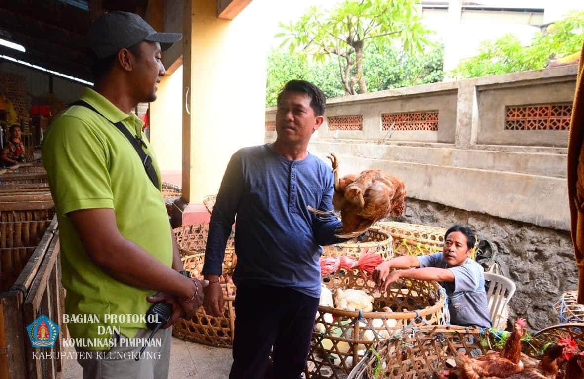 Situasi_pasar_Galiran_Klungkung_tiga_hari_jelang_hari_raya_Galungan_nampak_normal.jpg