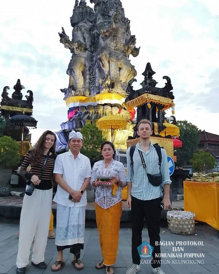 berita_bupati_klungkung_persembahyangan.jpg