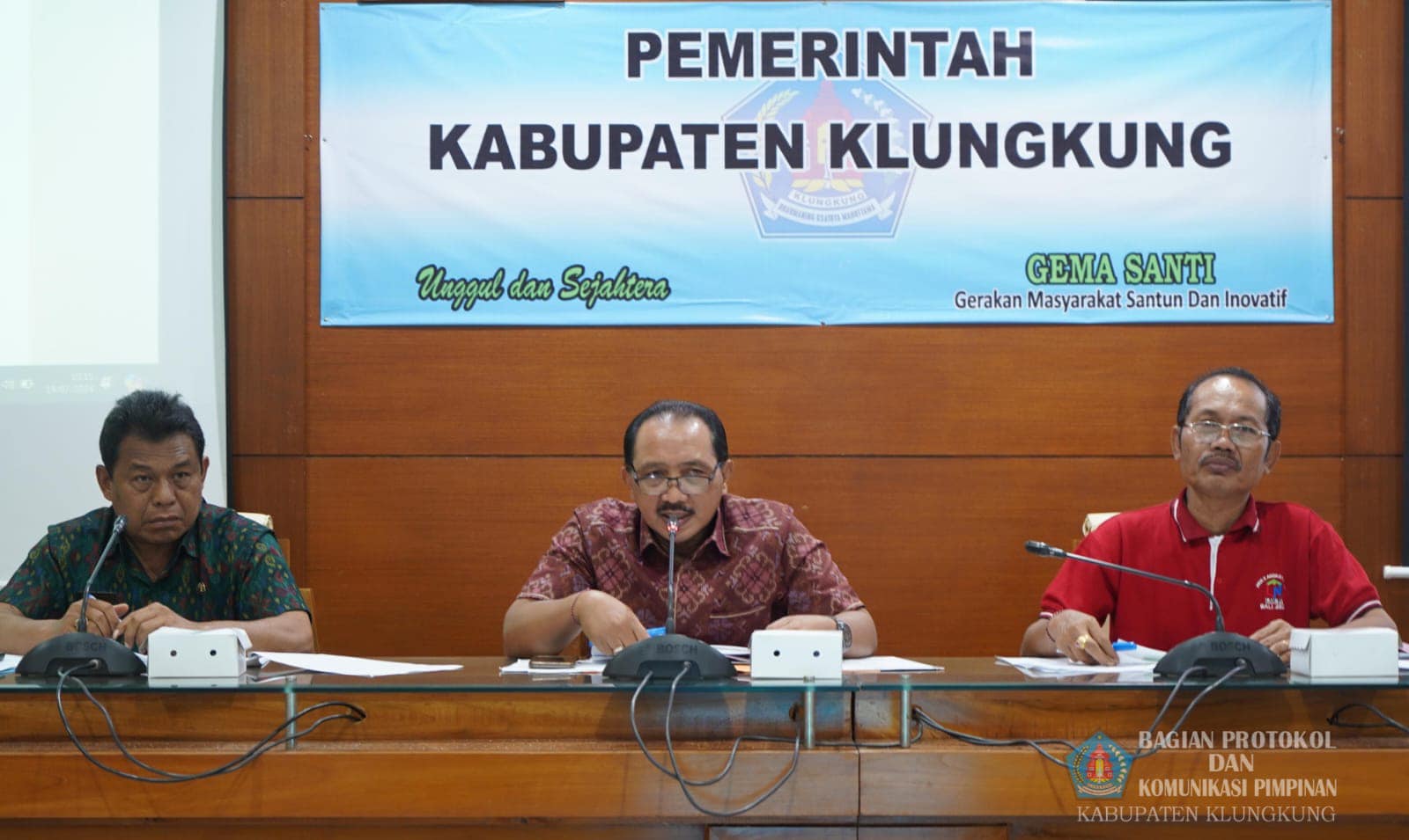 Rapat Evaluasi Kinerja Satgas Optimalisasi PAD