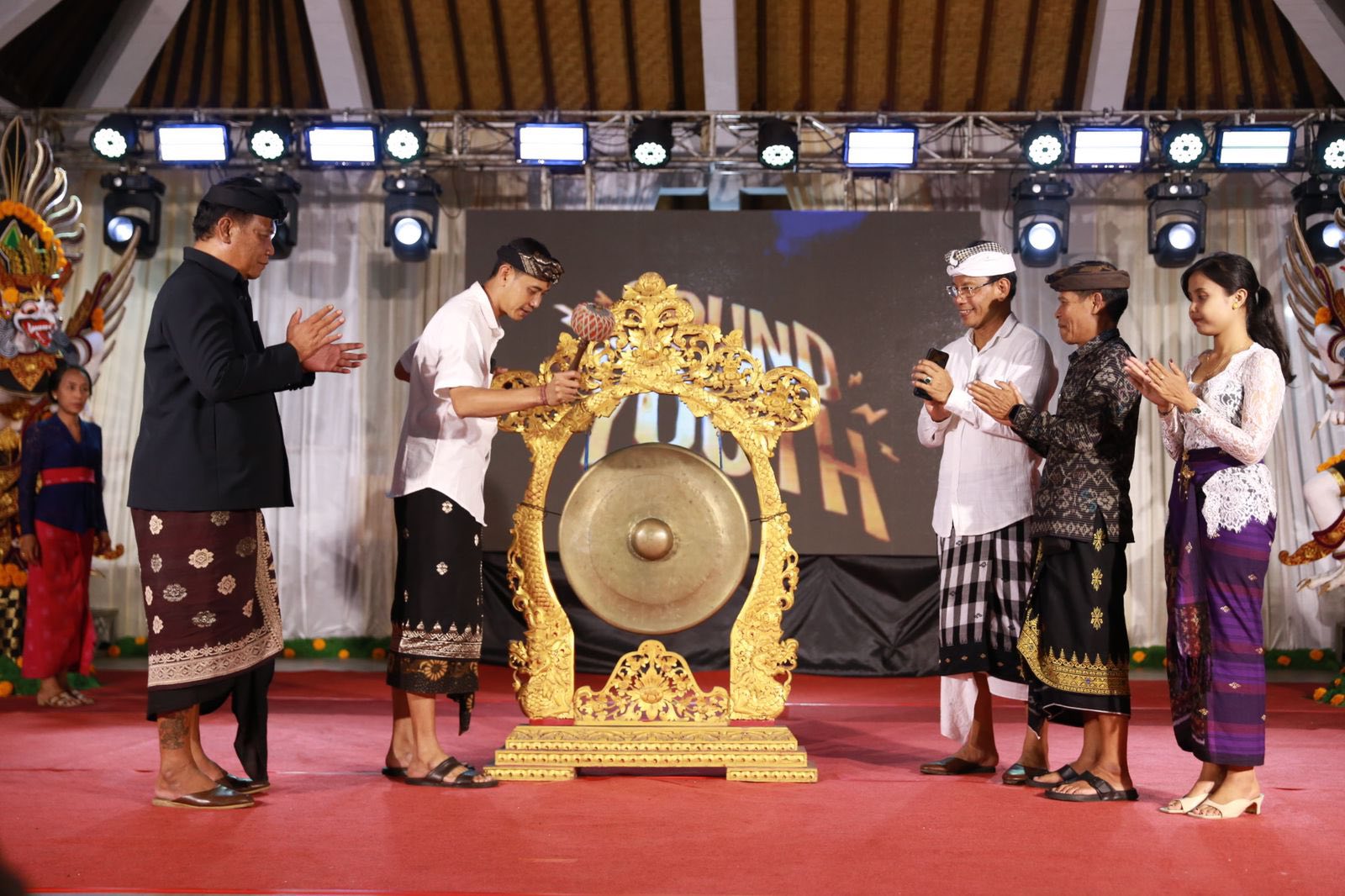 Wabup Tjok Surya Buka Lomba Baleganjur Bebarongan se-Bali 