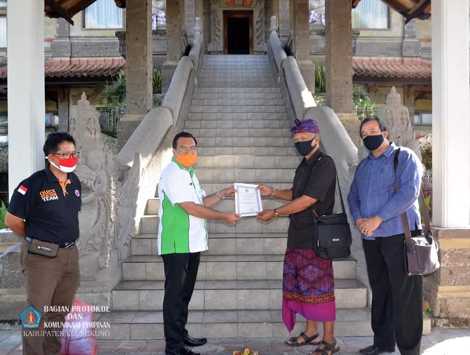Donasi APD dari Paiketan Krama Bali dan Aliansi Masyarakat Pariwisata Bali