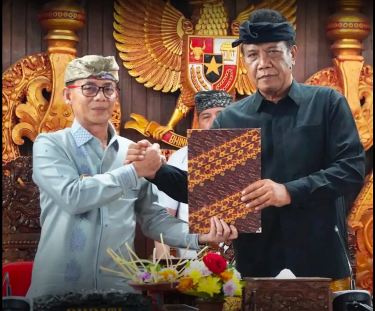 Bupati Klungkung, I Made Satria, menghadiri Rapat Paripurna II Masa Persidangan III Tahun Sidang 2026 di Ruang Sabha Nawa Natya, Gedung DPRD Klungkung