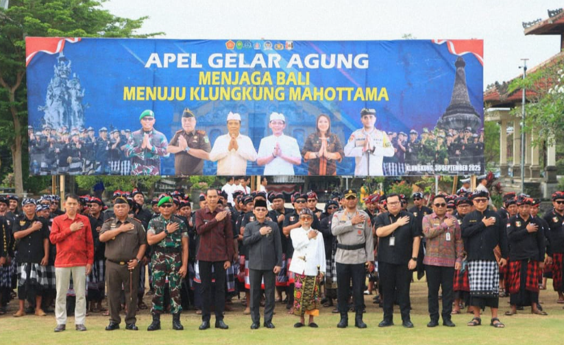 Pimpin Apel Akbar, Bupati Satria Gelorakan Semangat Dharmaning Kesatria Mahottama