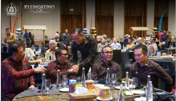Wakil Bupati Klungkung, Tjokorda Gde Surya Putra mewakili Bupati Klungkung menghadiri Kenal Pamit Kapolda Bali di Bali Beach Convention Center (BBCC) Sanur Denpasar