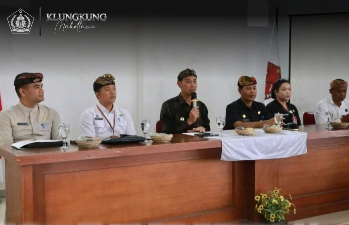 Wakil Bupati Klungkung pimpin monev penyelenggaraan pemerintahan desa di desa Gunaksa