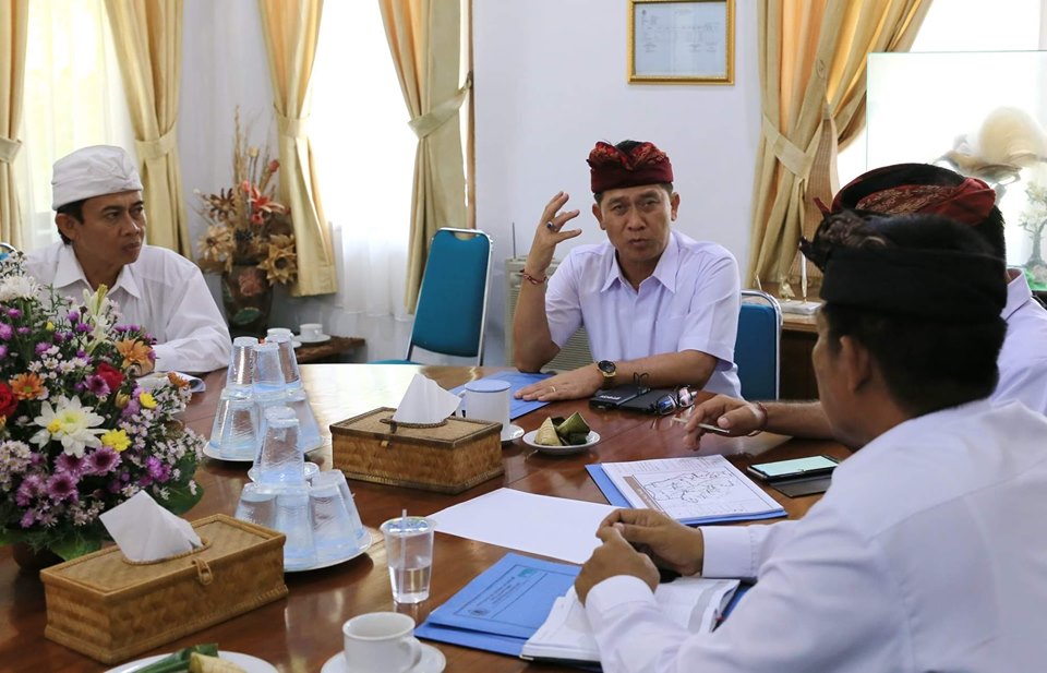 Bedah Bisnis Plan PDAM, Bupati Suwirta Larang Kenaikan Tarif Air