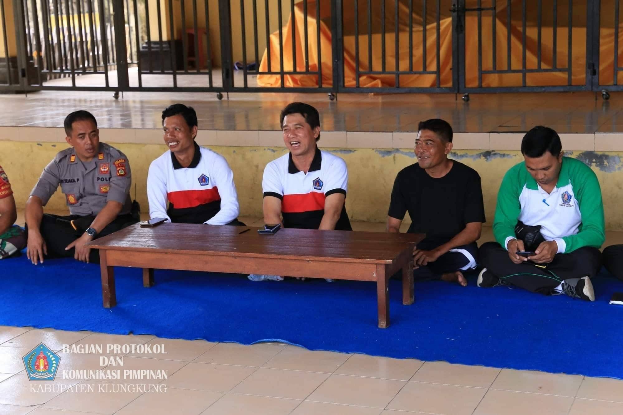 Tangani_Konflik_Air_di_Aan,_Bupati_Suwirta_Ingatkan_Gunakan_Kepala_Dingin_1.jpg